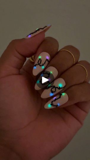 1.3K views · 116 reactions | Shop now and save 15% Off Storewide at DailyCharme.com 🔥Use code: EARLYBIRD15 and save up to 40% off stocking stuffers 🎁

Easy & Viral Glowing Christmas... | By Daily Charme | Facebook Festive Holiday Nails, Girly Nails, Fun Nail Art, Christmas Bows Diy, Nail Tutorial, Light Nails, Liner Brush, Bows Diy, Christmas Nail Designs