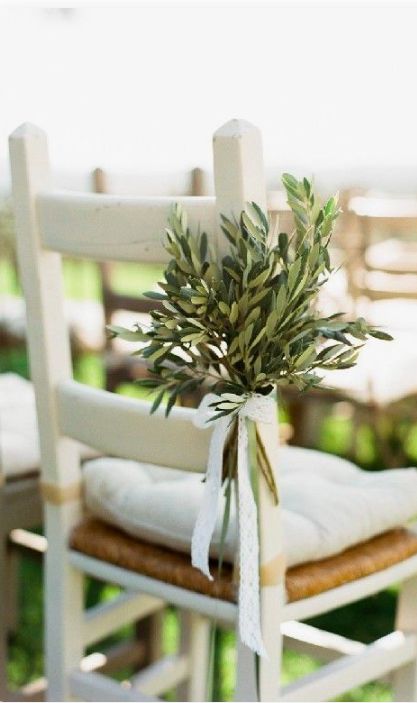 Wedding Aisle Outdoor, Olive Green Weddings, Olive Wedding, Kirkenes, Ceremony Chairs, Wedding Chair Decorations, Green Wedding Colors, Wedding Aisle Decorations, Countryside Wedding