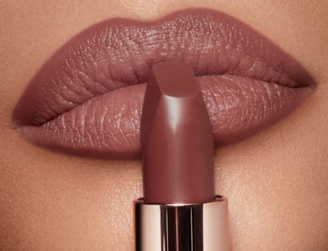 Lip Pictures, Permanente Make-up, Pillow Talk Lipstick, Perfect Lipstick, Natural Lip Colors, Lips Shades, Michelle Williams, Pink Lipstick, Lipstick Makeup