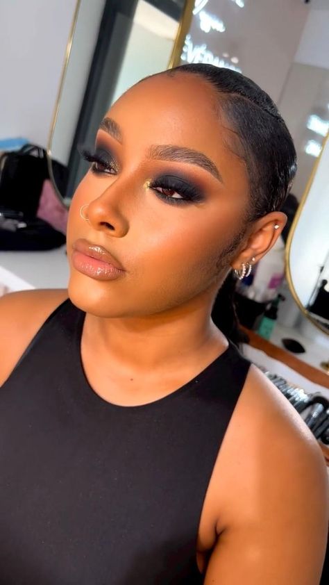 Eyeshadow Looks Smokey Eye, Eyeshadow Looks Smokey, Makeup Eyeshadow Looks, Makeup 2024, Black Smokey Eye Makeup, Maquillage Yeux Cut Crease, Brown Girls Makeup, Makeup For Black Skin, Birthday Makeup