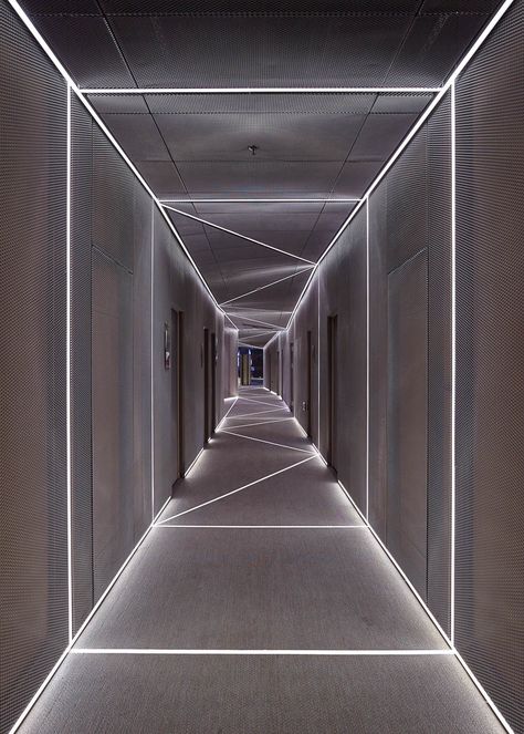 Private Clubhouse / Crossboundaries Ruangan Studio, Elevator Lobby, Hotel Corridor, Hotel Hallway, Corridor Design, Corridor Lighting, Lobby Design, Lighting Design Interior, Linear Lighting