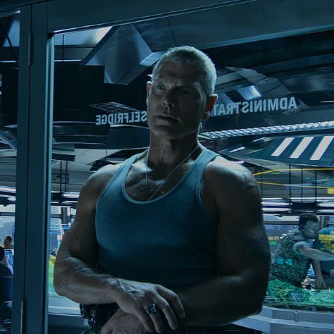 Stephen Lang as Miles Quaritch, in “Avatar” (2009). Miles Avatar, Miles Quaritch Avatar, Avatar Recom, Quaritch Avatar, Avatar Aesthetic, Avatar 2009, Stephen Lang, Avatar Dr, Avatar James Cameron