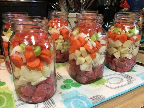 Pot Roast Dinner in a Jar: Another... - Happy Sandy's Kitchen | Facebook Canning Pot Roast In A Jar, Happy Sandys Kitchen, Pot Roast Dinner, Pressure Canning Meat, Meal In A Jar, Roast Beef And Potatoes, Canning Meat, Roast Beef Dinner, Pressure Canning Recipes