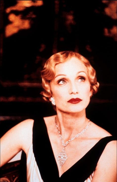 Kristen Scott Thomas in one of my favorite films Gosford Park...looking as if she belonged to the 1930's. Kristen Scott Thomas, Gosford Park, Robert Altman, Kristin Scott, Kristin Scott Thomas, 1920s Hair, Scott Thomas, Romantic Films, Little Red Dress