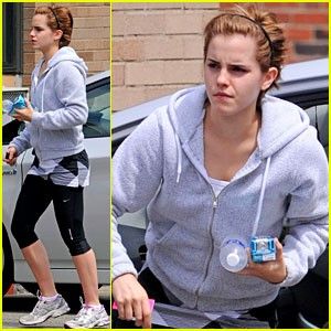 Emma Watson Diet, Workouts Routines, Dynamic Yoga, Junk Foods, Harry Potter Movie, Fast Foods, Eating Fast, Body Inspiration, Emma Watson