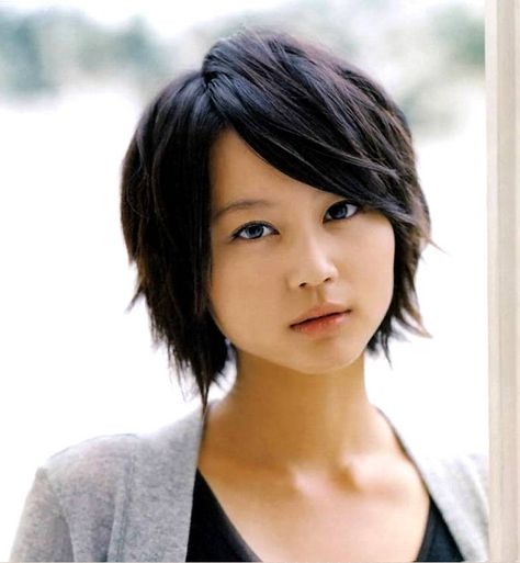 Imgur: The most awesome images on the Internet. Formal Hairstyles For Short Hair, Kort Bob, Short Layered Bob Hairstyles, Girls Short Haircuts, Layered Bob Hairstyles, 2015 Hairstyles, Kids Hair Cuts, Japanese Hairstyle, Best Short Haircuts