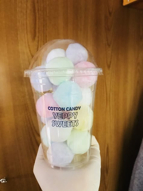 Candy Buisness, Cotton Candy Station, Graham Balls, Cotton Candy Business, Cotton Candy Recipe, Homemade Cotton Candy, Cotton Candy Favors, Cotton Candy Cakes, Cotton Candy Party