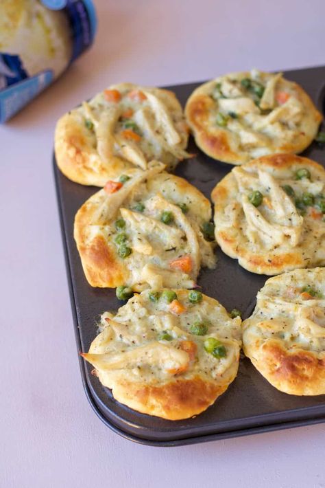 Chicken Pot Pie Recipe With Biscuits, Chicken Pot Pie With Biscuits, Pot Pie With Biscuits, Grands Biscuits, Mini Pot Pies, Chicken Pot Pies, Mini Chicken Pot Pies, Pot Pies Recipes, Pot Pies