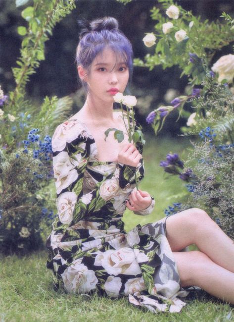 IU Lee Ji Eun Iu Hair, Love Poem, 얼짱 소녀, Iu Fashion, Korean Actresses, Korean Celebrities, 인물 사진, 가을 패션