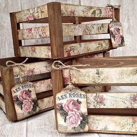 Crate Crafts, Shabby Chic Decorating, Decoration Shabby, Decoupage Wood, Decoupage Diy, Decoupage Furniture, Decoupage Box, Shabby Chic Crafts, Wood Paint