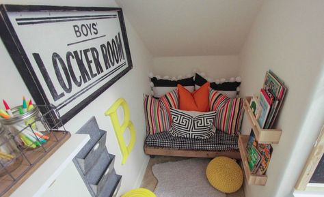 You're going to love this closet-turned-playroom created by Rebecca Propes. It features a space for the kids to do art projects and a cozy reading nook. Under Stairs Playroom, Closet Nook, Under Stairs Nook, Reading Nook Closet, Kids Nook, Playroom Closet, Room Under Stairs, Stair Nook, Closet Under Stairs