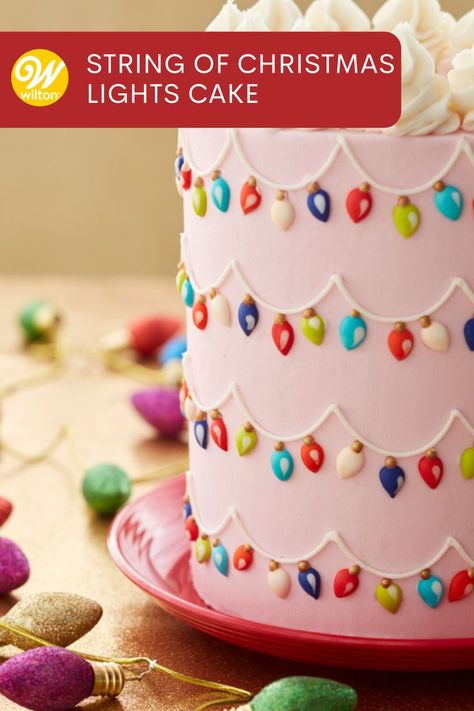 Once you’ve trimmed up the tree, you can have fun adding a string of lights to this pretty Christmas lights cake. A wonderful dessert you can serve after your holiday dinner, this twinkling cake is sure to bring the beauty of the season to your holiday table. Christmas Lights Cake, Pretty Christmas Lights, Christmas Cakes Easy, Hot Cocoa Cookies, Christmas Cake Designs, String Of Lights, Light Cakes, Spritz Cookies, Smooth Cake