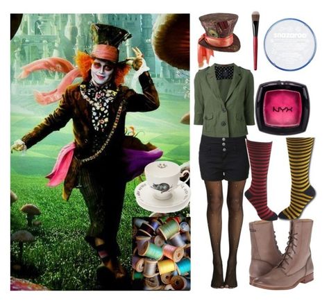 Homemade Mad Hatter Costume, Mad Hatter Theme Outfit, Simple Mad Hatter Costume, Women Mad Hatter Costume, Mad Hatter Costume Diy Women, Mad Hatter Womens Costume Diy, Woman Mad Hatter Costume, Madhatters Costume, Diy Mad Hatter Costume Men