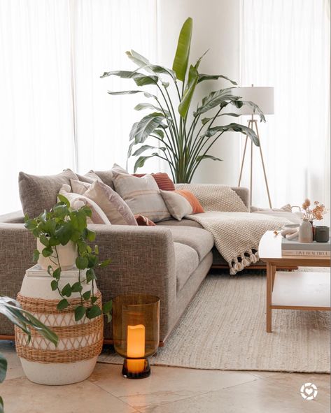 Beige Couch Living Room, Beige Sofa Living Room, Neutral Living Room Decor, Soft Living Room, Soft Living, Earthy Living Room, Living Room Decor Neutral, Garden Home Decor, Natural Living Room