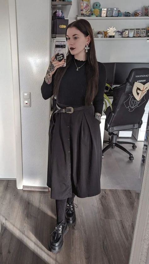 32 Wearable Gothic Work Outfit Ideas To Check Gothic Smart Casual, Goth Work Attire, Gothic Outfits Casual Summer, Goth Nerd Aesthetic, Emo Professional Outfit, Black Loafer Outfits Women Casual, Witchy Office Outfit, Gothic Teacher Outfit, Corporate Emo Outfits