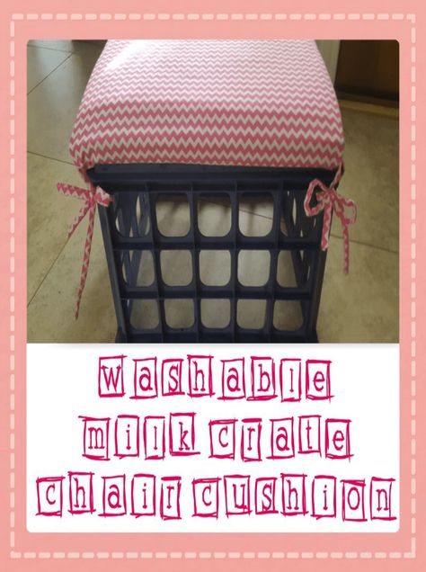 Milk Crate Chairs, Milk Crate Seats, Milk Crates Diy, Crate Ottoman, Extra Large Dog Crate, Crate Seats, Cushion Tutorial, Crate Diy, Plastic Crates