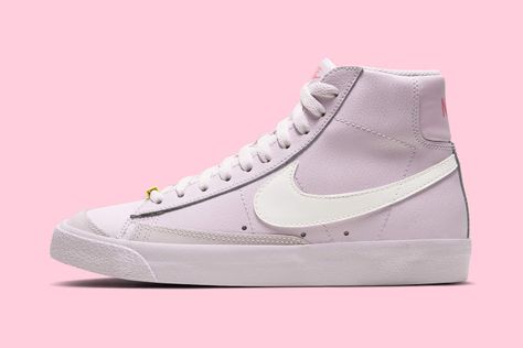 Nike WMNS Blazer Mid 77 - 'Digital Pink' Nike Blazer Mid 77 Purple, Nick Shoes, Nike Gym Shoes, Converse Tennis Shoes, Look Nike, Diy Sneakers, Nike Blazers, Nike Blazer Mid 77, Nike Blazer Mid