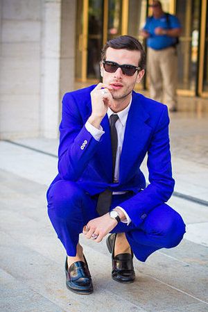 I want a cobalt blue suit. Cobalt Blue Suit Men, Man Blue Suit, Cobalt Blue Suit, Men Work Outfits, Suit For Groom, Prom Portraits, Dinner Summer, Blue Suits, Blue Suit Men