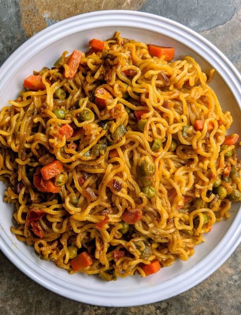 Maggi recipe in quickly Maggie Recipes, Food Varieties, Maggi Noodles, Maggi Recipes, Cafe Pictures, Beautiful Profile, Fav Food, Amazing Food Art, Spicy Food