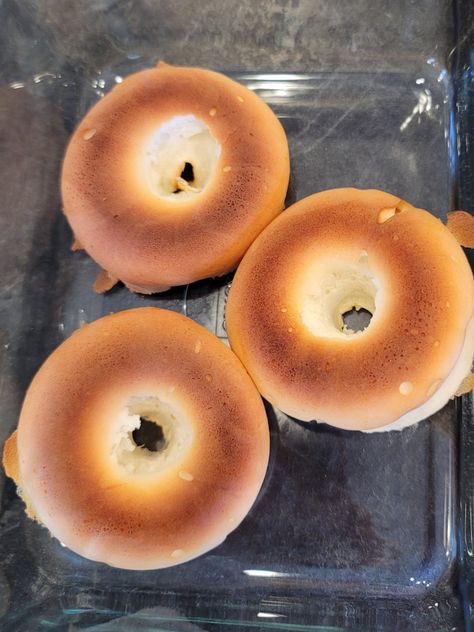 Carnivore Bagels Maria Emmerich, Bread With Egg Whites, Carnivore Bagels, Wonder Bread Recipe, Bread With Egg, Carnivore Bread, Make Bagels, Caveman Diet Recipes, Protein Sparing Modified Fast