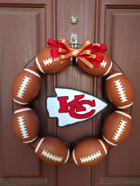 Kc Chiefs Diy Decor, Kc Chiefs Party Decorations, Football Christmas Decorations, Chiefs Decorations Diy, Kansas City Chiefs Superbowl Party, Dollar Tree Football Decor, Kc Chiefs Wreath, Kansas City Chiefs Crafts Diy, Diy Chiefs Decor