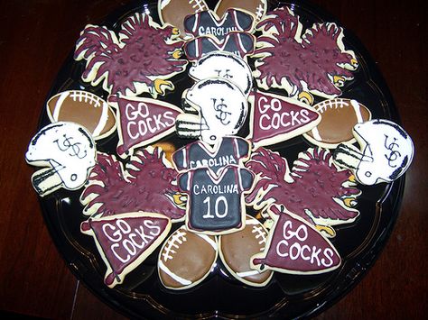 Gamecock Cookies by Laurie Lu's, via Flickr Gameday Sweets, Gamecock Football, Football Tailgate Party, Gamecock Nation, Gamecocks Football, Usc Gamecocks, Tailgate Games, Entertainment Ideas, Tailgate Food