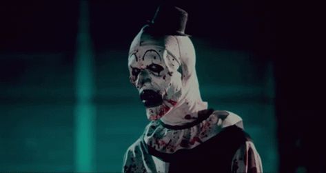 Bh187 Terrifier GIF - Bh187 Terrifier Art The Clown - Discover & Share GIFs David Thornton, Terrifier Art The Clown, Horror Villians, Terrifier 2, Creepy Gif, Scary Clown Makeup, Art The Clown, Halloween Manicure, Scary Funny