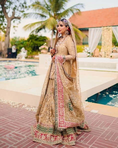 Bridal Gharara, Saboor Aly, Dress Fashion Photography, Saboor Ali, Faiza Saqlain, Bridle Dress, Nikah Outfit, Nikah Dress, Nikkah Dress