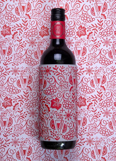 This Unique and Festive Wine Label Also Serves as a Decorative Stamp | Dieline - Design, Branding & Packaging Inspiration Catalogue Design, Wine Logo, Wine Label Design, Wine Design, Wine Brands, Wine Packaging, Christmas Packaging, Beverage Packaging, Mulled Wine