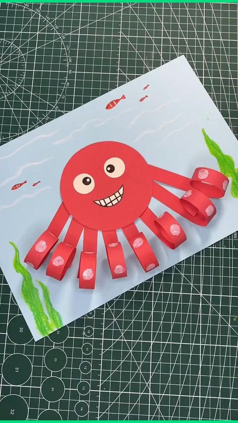 Octopus Crafts For Kids, Kids Paper Crafts, Preschool Creative Art, Octopus Crafts, Crafts For Kids Paper, Fine Motor Activities For Kids, Easy Art For Kids, Cool Paper Crafts