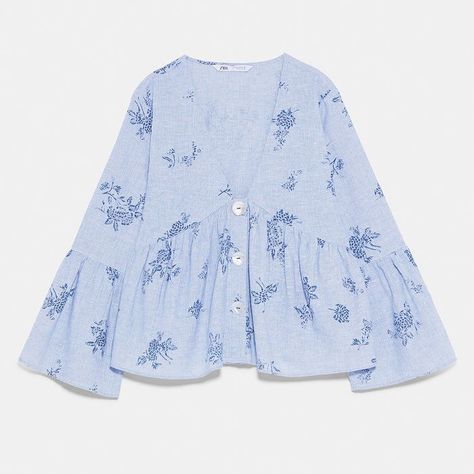 Zara Printed Blouse Boxing Day Sale, Blouse Zara, Casual Blouses, Zara Tops Blouses, Zara Blouse, What To Buy, Pre Debut, Boxing Day, Casual Blouse