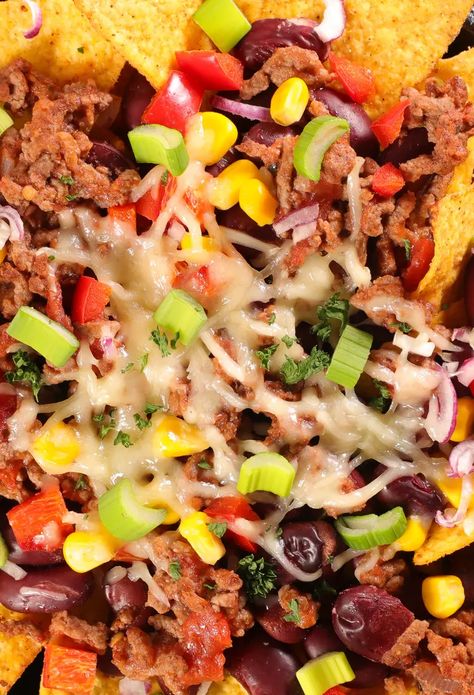 Denny’s Zesty Nachos Vegetarian Nachos, Nachos Recipe Easy, Hot Cheese, How To Make Guacamole, Olive Relish, Nachos Recipe, Sauteed Veggies, T Love, Breakfast For Dinner