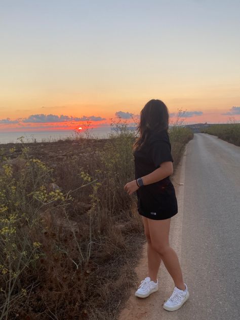 Sunset Photography People, Photography Selfie, Pinterest Photography, Best Snapchat, Photography People, Pink Tumblr Aesthetic, Beautiful Ocean Pictures, Nature Instagram, Ocean Pictures