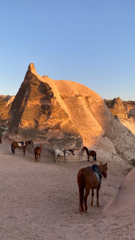 Cappadocia Horse Riding, Cappadocia Story, Capadocia Aesthetic, Desert Dream, Driving Photography, Beautiful Locations Nature, Beach House Design, Bucket List Destinations, Summer Dream