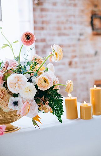 Industrial Golden Wedding Inspiration - Inspired By This Small Weddings, Golden Wedding, Yellow Wedding, Event Ideas, Fun Events, Wedding Floral, Small Wedding, Styled Shoot, Wedding Inspo