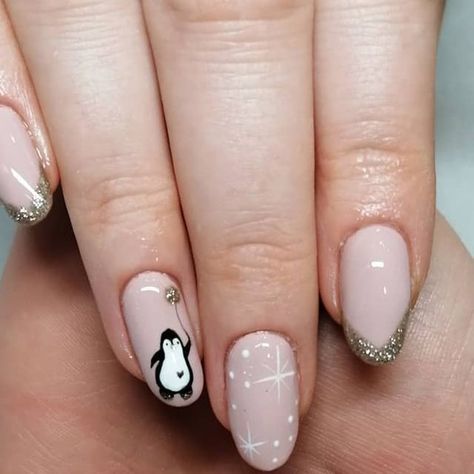 Penguin Christmas Nails, Penguin Nail Designs, Christmas Nails Penguin, Nails Penguin, Penguin Nail Art, Penguin Nails, December Nails, Pretty Nail Art Designs, Pretty Nail Art