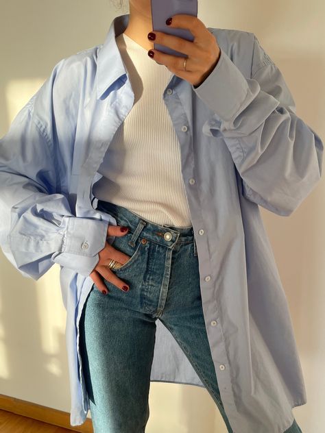 Blue Long Shirt Outfit, Blue Long Sleeve Button Up Shirt Outfit, Light Blue Oversized Shirt Outfit, Blue Collar Shirt Women Outfit, Light Blue Polo Outfit For Women, Long Sleeve Oversized Shirt Outfits, Oversized Long Sleeve Polo Outfit Women, Blue Chemise Outfit, Blue Dress Shirt Women Outfit