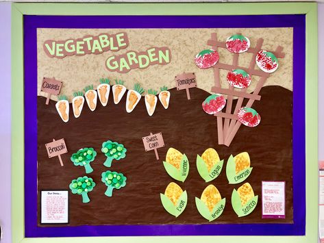 Vegetable garden. Growing Gardens. Infant art projects. Infant classroom. Baby Art Projects Infants, Infant Art Projects, Vegetable Crafts, Infant Art, Preschool Garden, Infant Classroom, Preschool Bulletin, Garden Activities, Baby Art Projects