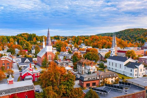 Fall Pictures - Montpelier Vermont Montpelier Vermont, Vermont Vacation, Vermont Fall, Legislative Branch, State Capital, Leaf Peeping, Green Mountains, States In America, Adventures By Disney