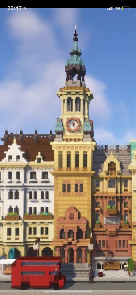 London Townhouse Minecraft, City Build Minecraft, Create Mod Train, Minecraft Dormer Window, Minecraft Cities Ideas, Minecraft Billboard Ideas, Minecraft Parisian Building, Minecraft Building City Ideas, Minecraft Townhalls