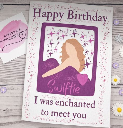 Taylor Swift Birthday Card, Best Friend Birthday Cards, Happy Birthday Cards Handmade, Creative Birthday Cards, Taylor Swift Birthday, Cute Birthday Ideas, 60th Birthday Cards, Diy Birthday Gifts For Friends, Bday Cards