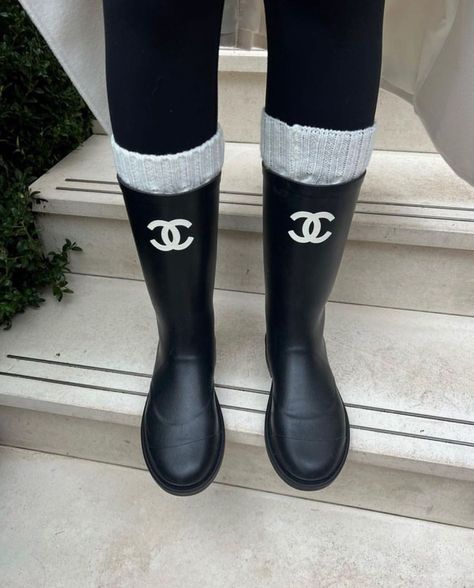 All Posts • Instagram Rain Fashion Outfit, Chanel Rain Boots, Outfit Inspo Vacation, Rain Boot Outfit, Aesthetic Rain, Vacation Europe, Rain Fashion, Summer Luxury, Rain Shoes