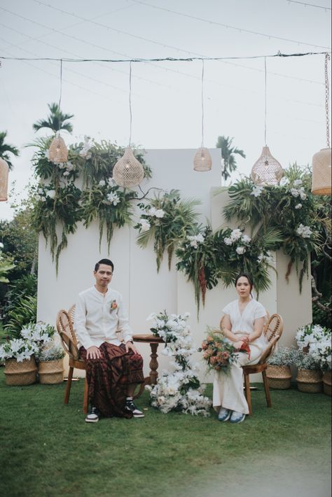 Intimate Wedding Indonesia, Intimate Wedding Venue, Bali Decor, Intimate Wedding Venues, Wedding Home Decor, Casual Wedding, Intimate Wedding, Wedding Photo, Wedding Venue