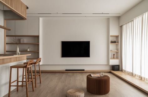 KS10 — MUJIE DESIGN Muji Interior Design, Tv Feature Wall, Tv Cabinet Design, Japandi Living, Living Hall, Hotel Room Design, Japandi Interior, Tv Wall Design, 아파트 인테리어