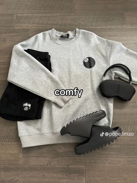 Comfy Fits Men, Chill Fits For Men, Comfy Boy Outfits, Chill Outfits Men, Rap Clothes, Puffer Fits, Guys Fashion Swag, Mens Clothing Trends, Streetwear Lookbook