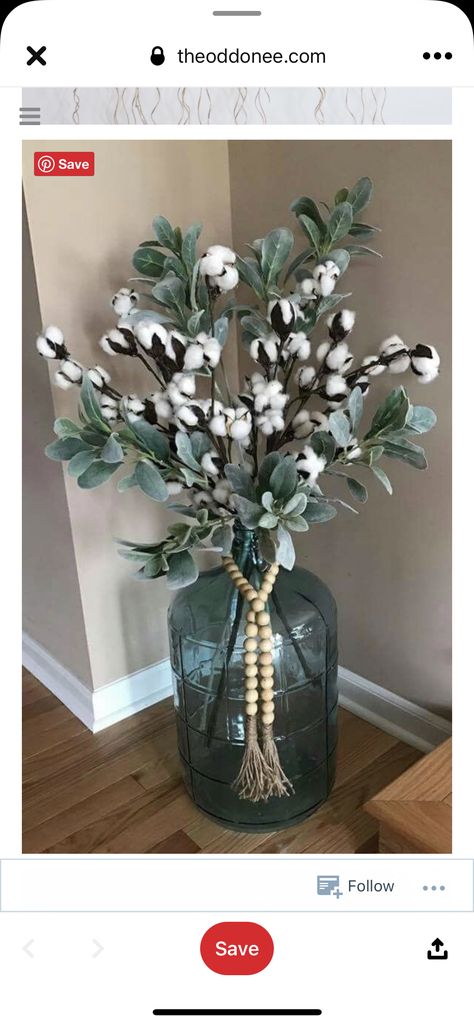 Glass Water Jug Decor Ideas, Large Glass Jugs Decor Ideas, Carboy Jug Decor, Large Glass Jar Decorating Ideas, Tall Glass Vase Filler Ideas, Glass Vase Filler Ideas, Glass Jugs Decor, Glass Jar Decorating Ideas, Floor Vase Arrangement