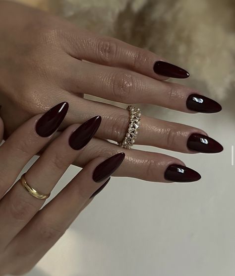 Coffin Dark Nails, Beyoncé Nails, Black Vibe, Fluffy Shoes, Dark Nails, Colorful Nail Designs, Brown Nails, Black Pride, Dream Nails