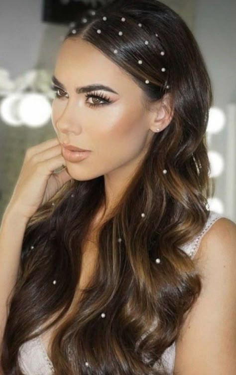 Sleek Pearl Perfection: A Collection of Enchanting Hairstyles Matrix Hairstyle, Hairstyles Reference, Hollywood Curls, Up Dos For Prom, Hairstyles Aesthetic, Hair Accessories Pearl, Quince Hairstyles, Prom Hairstyles For Long Hair, Wedding Hair Inspiration