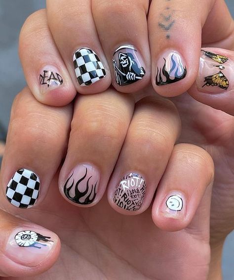 Paramore Nail Ideas, Paramore Album Art, Paramore Nails, Emo Short Nails, Short Emo Nails, Album Cover Nails, Emo Nail Art, Emo Nails, Emo Designs