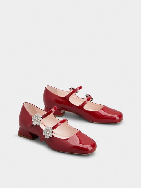 Vivier Shoes, Roger Vivier Shoes, Baby Ballerina, Shoes Heels Classy, Heels Classy, Swag Shoes, Roger Vivier, Dream Shoes, Ballerinas